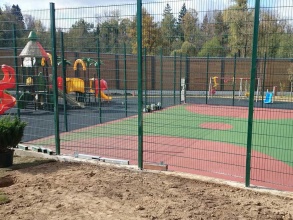 Забор на детскую площадку 50 метров фото в Высоковске
